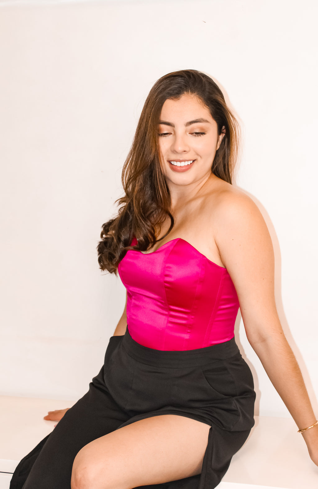 Corset fucsia satinado